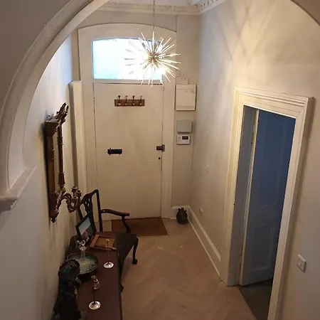 Eglinton Road - Entire House Guest house