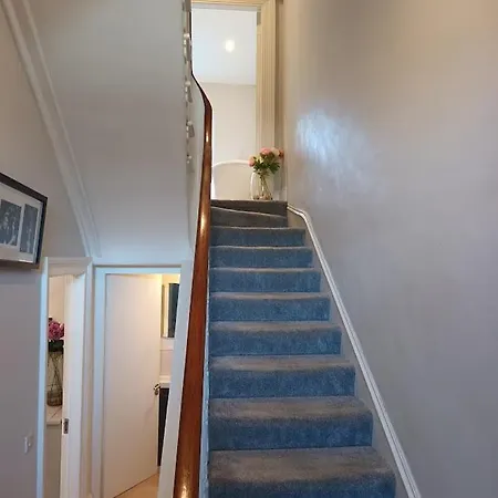 Eglinton Road - Entire House