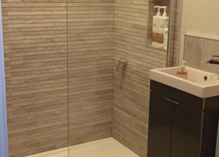 Eglinton Road - Entire House Bray